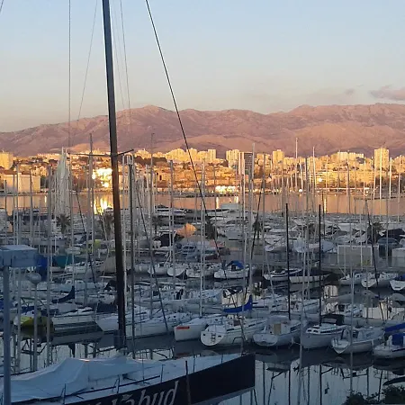 Ubytování v soukromí Leon