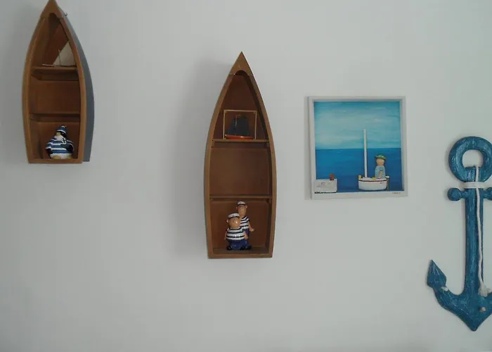 Leon Ostanak kod kuće *