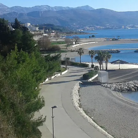 Leon منزل للإقامة