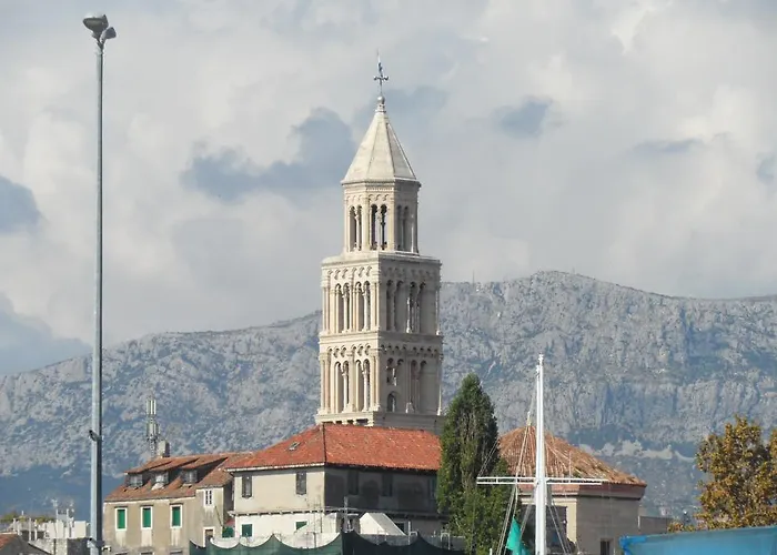 Leon Δωμάτια σε οικογενειακή κατοικία Σπλιτ